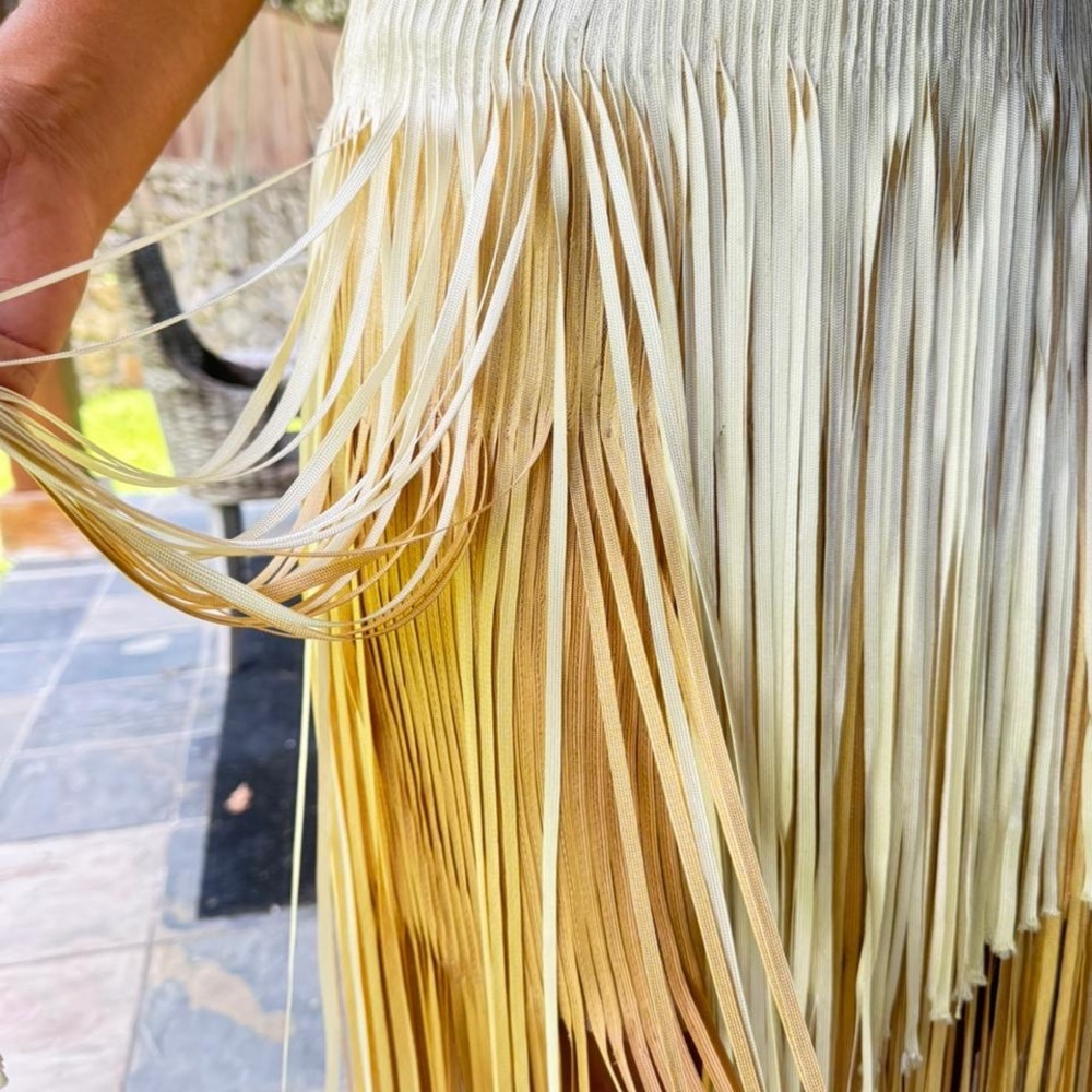 Exclusive Designer Skirt, one of the kind. WEISE by Ericka Wiese - Picture 5 of 6